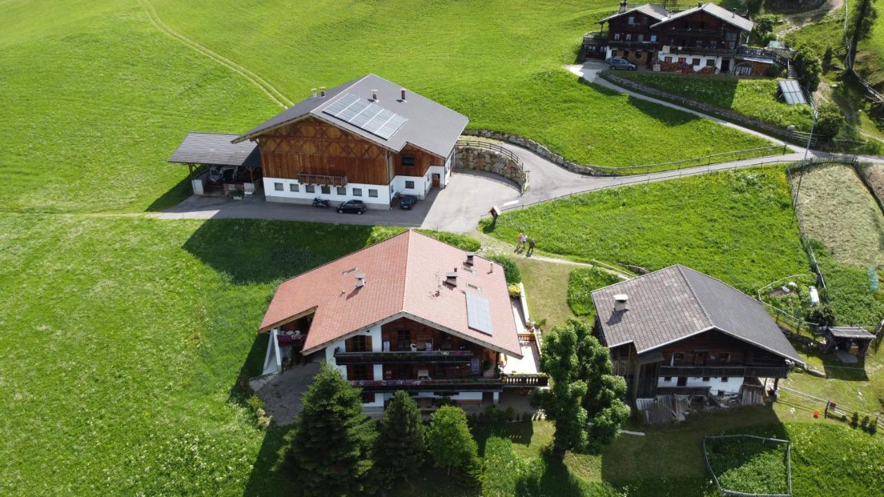 Portnerhof Auf Oberkirn Apartment Schenna Luaran gambar